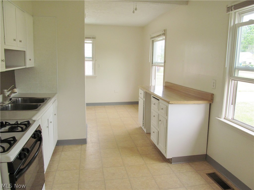 A R Stine - Residential