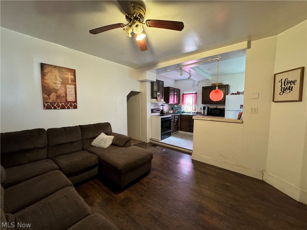 E S Davis Allotment - Residential Income