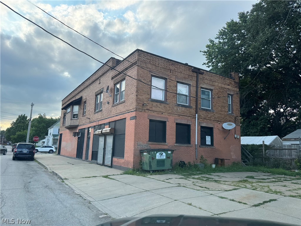 3175 W 84th Street
