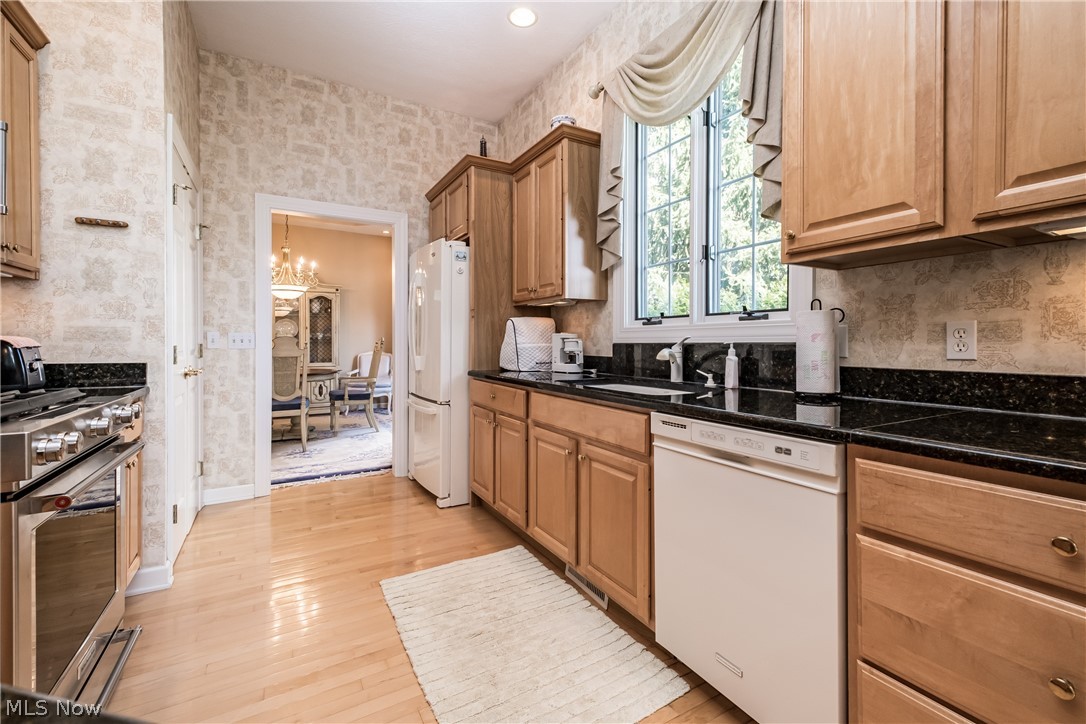 Hamlets Glenmoor Condo - Residential