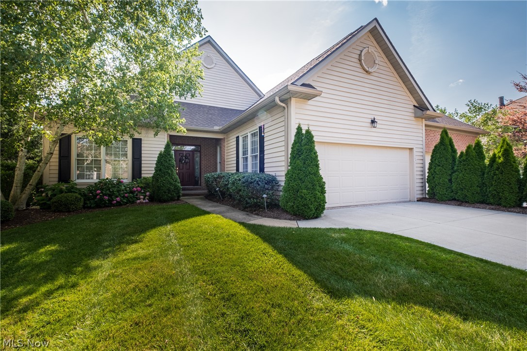 Hamlets Glenmoor Condo - Residential