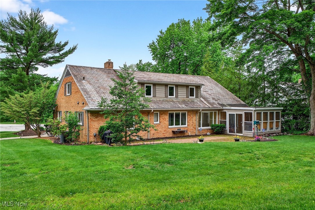 21349 Shelburne