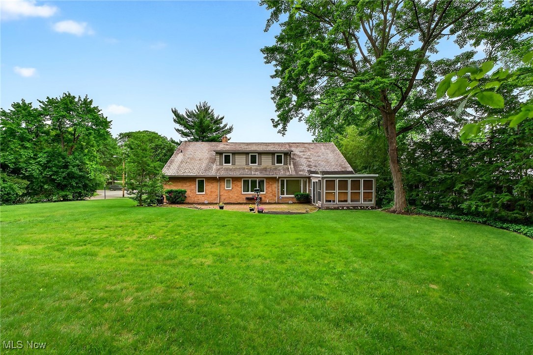 21349 Shelburne