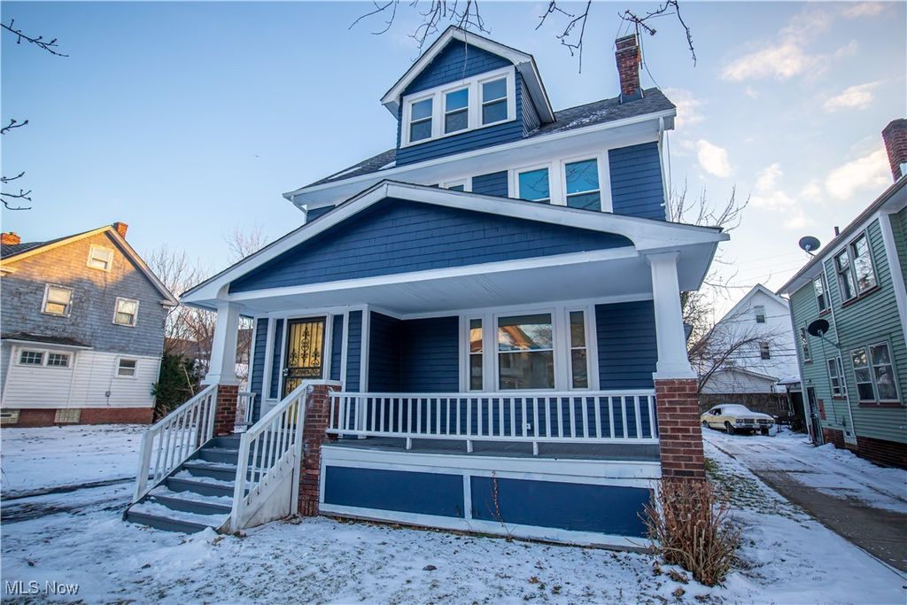 Photo of 11906 Hamlen Avenue, Cleveland, OH 44120 (MLS # 5178748)