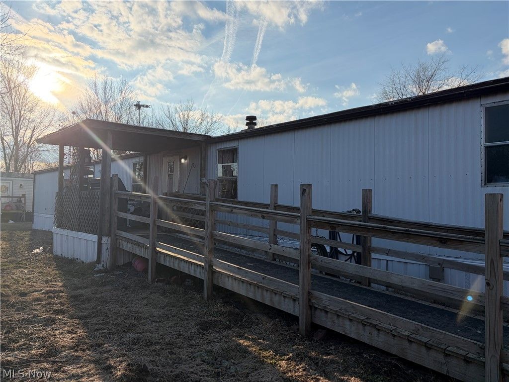 Photo of 29 Canal Street, Frazeysburg, OH 43822 (MLS # 5191653)