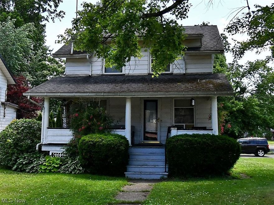 Come check out this two bedroom, two bath home that is situated on a nice corner lot. The bedrooms are spacious, there is a full basement with a bathroom, and the first level offers a nice living room, dining area and kitchen. Home comes with updated plumbing and new glass block windows that were recently installed. This home is priced to sell! Call lister for more details.