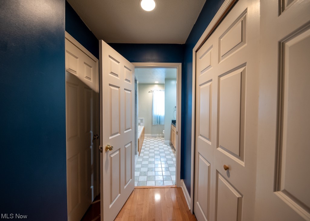 Belshire Court Condos - Residential Lease