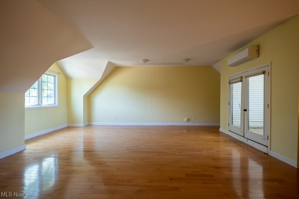 Belshire Court Condos - Residential Lease