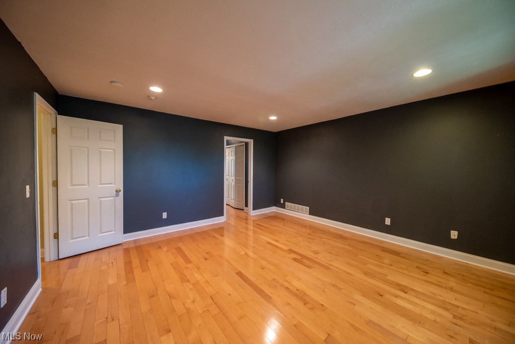 Belshire Court Condos - Residential Lease