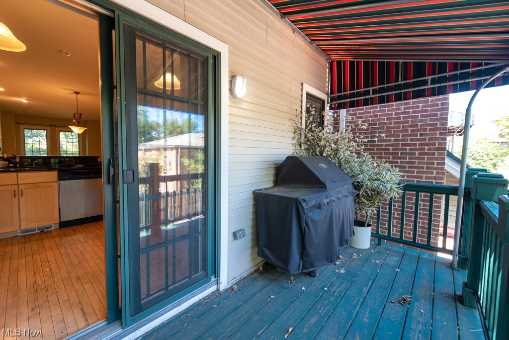 Belshire Court Condos - Residential Lease