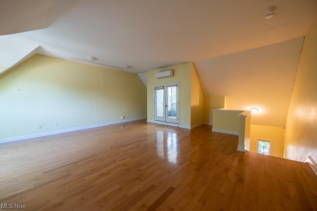 Belshire Court Condos - Residential Lease