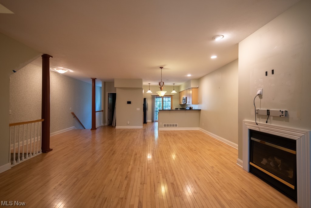 Belshire Court Condos - Residential Lease