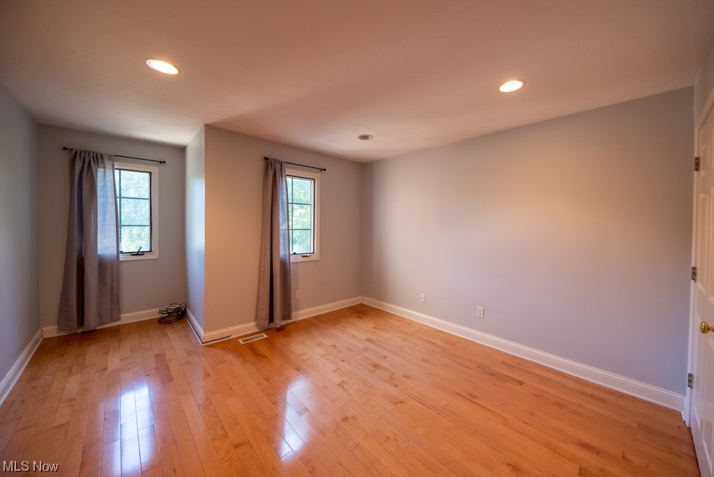 Belshire Court Condos - Residential Lease