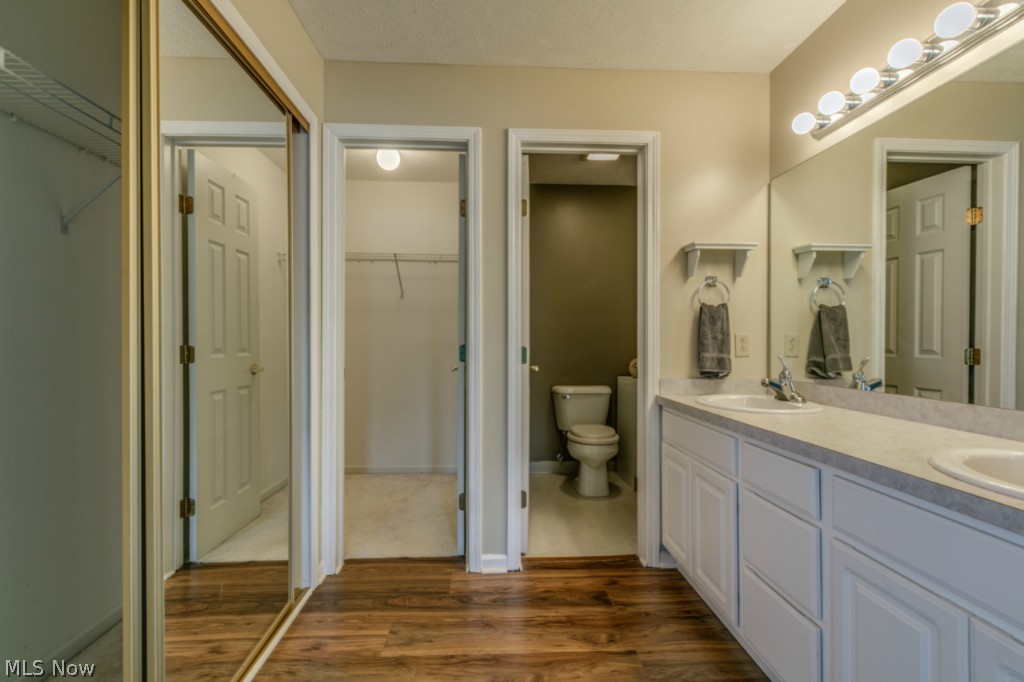 Hickory Rdg Condo 02 Ph 10 - Residential