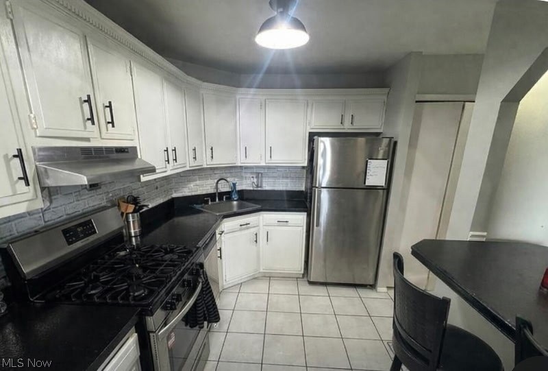 Clague Towers - Residential