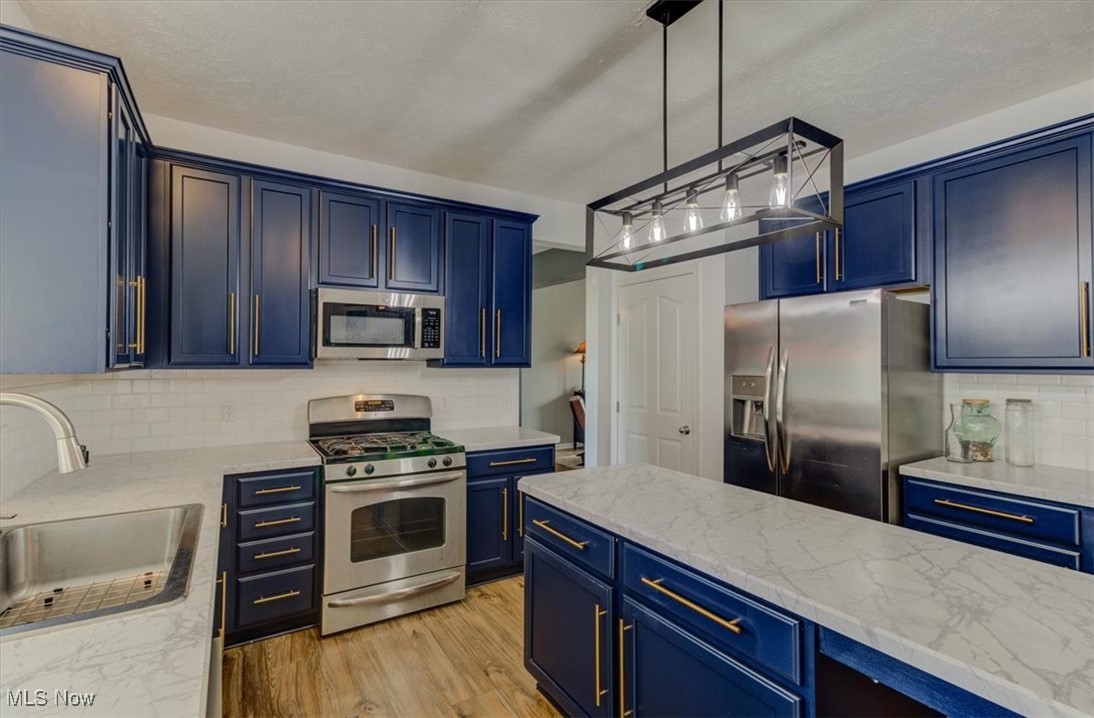 9388 Victoria Lane, North Ridgeville, Ohio image 15