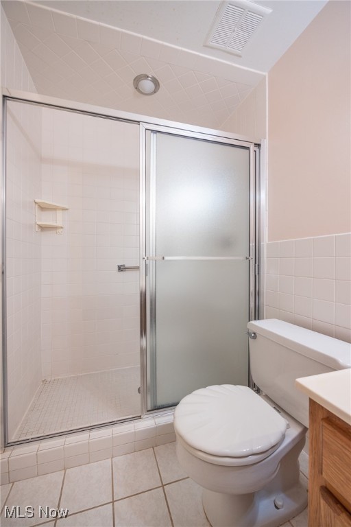 Acacia/Green Condo - Residential