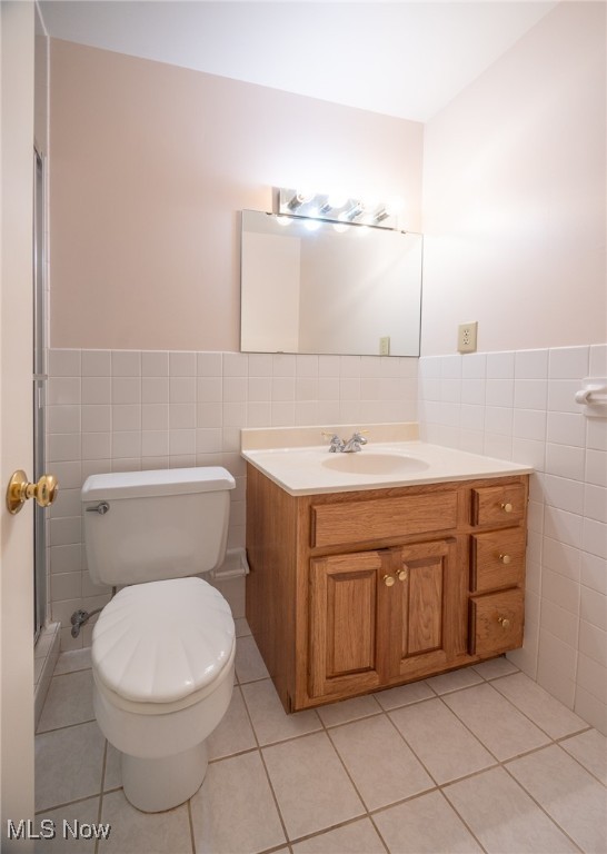 Acacia/Green Condo - Residential