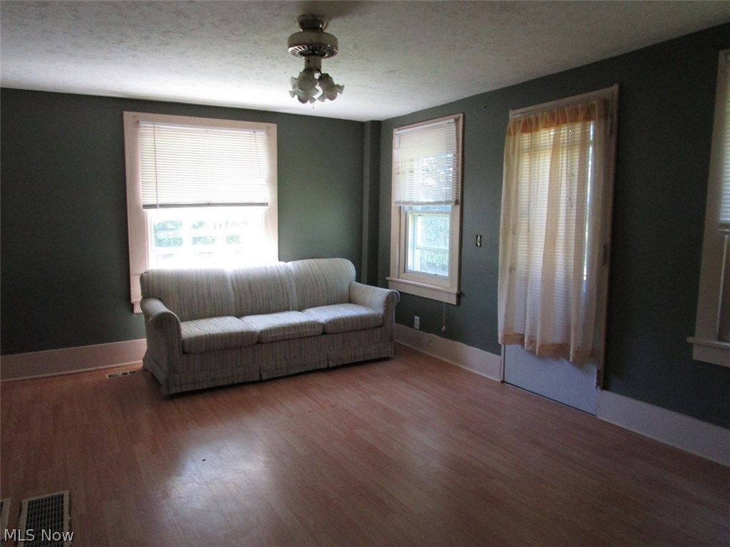 Williamsfield - Land