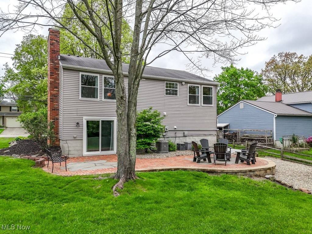 5511 Young Road, Stow, Ohio image 9