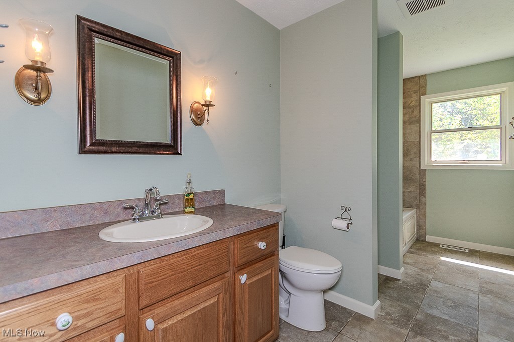 Russell Sec 09 01 - Residential