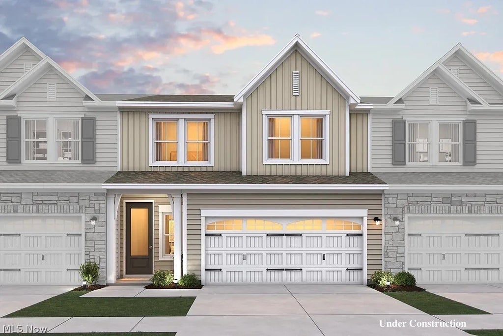 Photo of 5093 Shepherds Glen GLN, Willoughby, OH 44094 (MLS # 5221629)