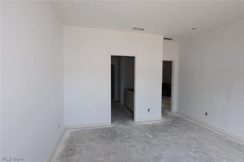 Tiny photo for 5093 Shepherds Glen GLN, Willoughby, OH 44094 (MLS # 5221629)