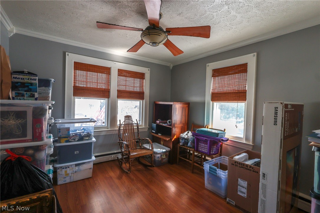 Lyons Adn - Residential