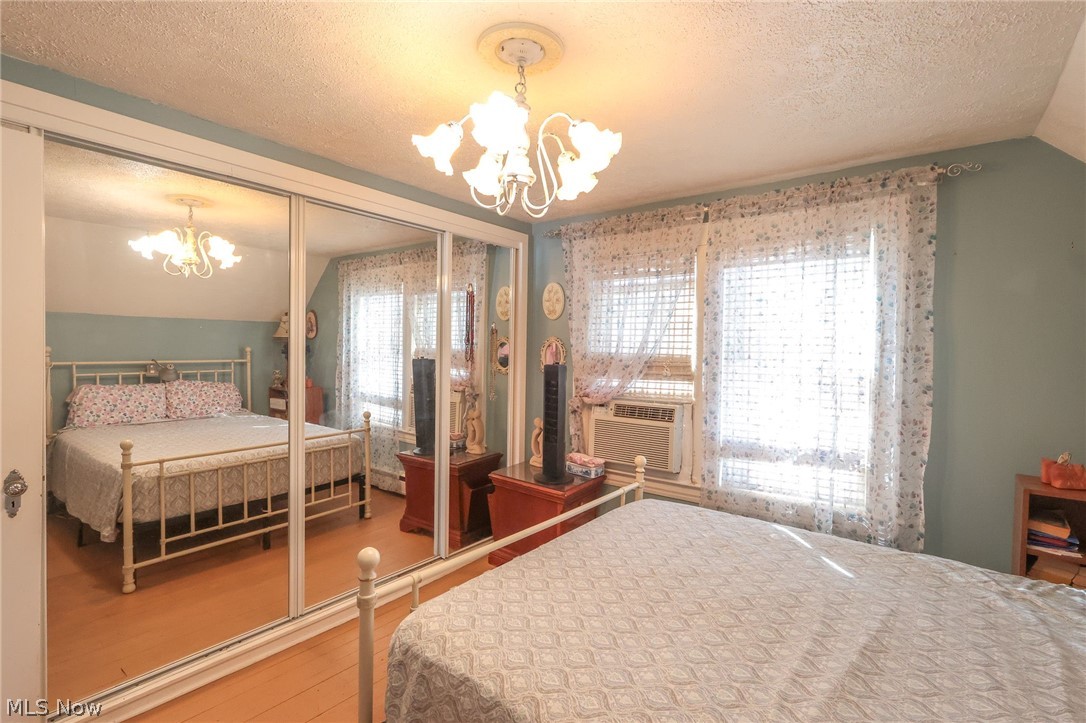 Lyons Adn - Residential