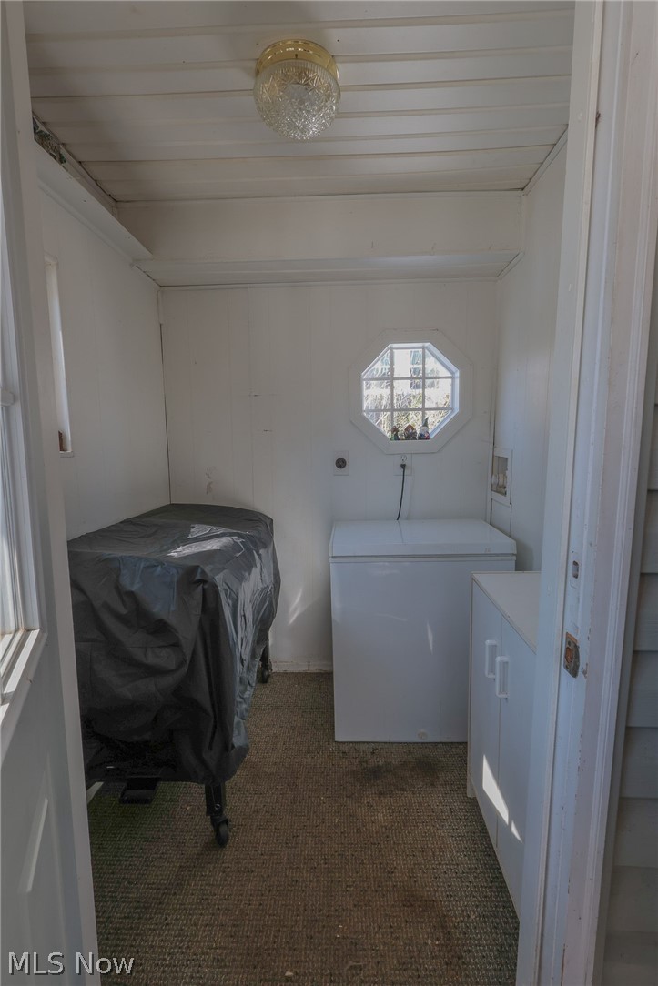 Lyons Adn - Residential