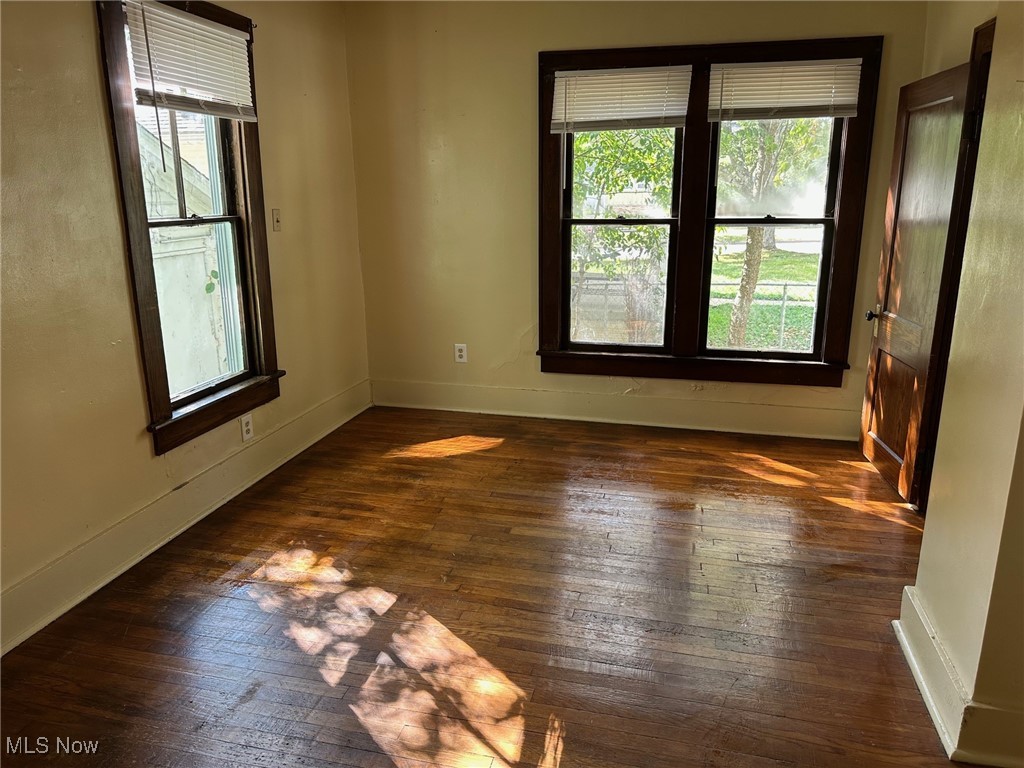 Ains - Residential Income