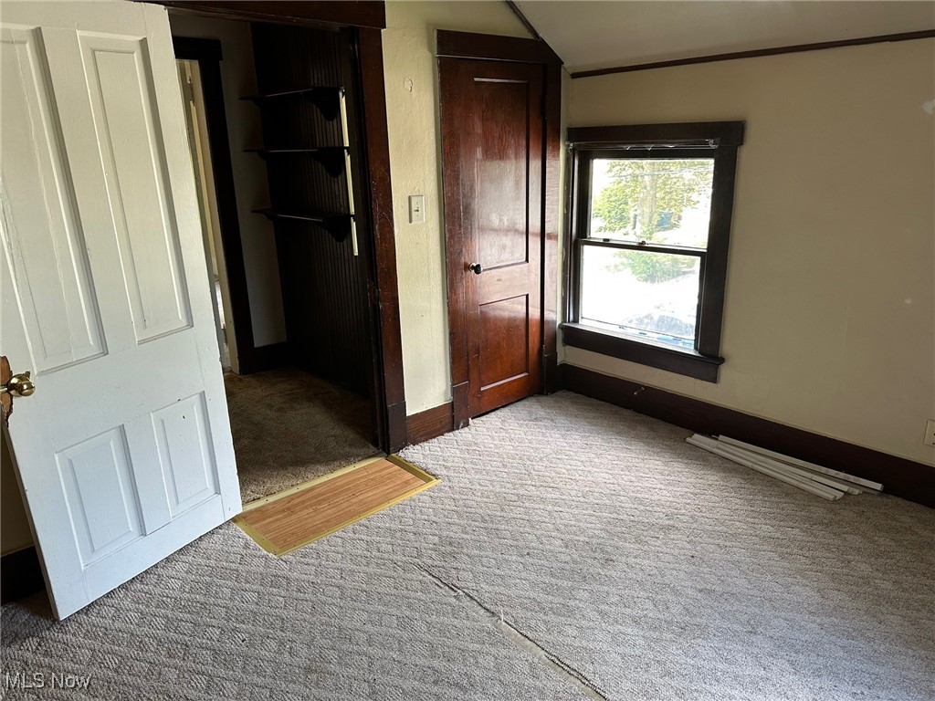 Ains - Residential Income