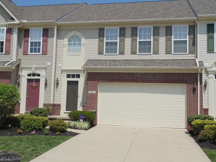 Great rental! Close to I-90, shopping, hospital & only minutes from downtown! 3 Bedroom, 3 1/2 Bath Townhouse. New microwave in Kitchen, large Living Room with gas fireplace, finished lower level with Recreation Room, office, and full Bath! Two car garage and terrific deck for entertaining. A great value! Security System included in rent!