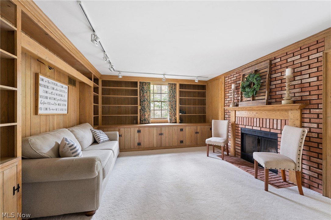 Norwick Manor - Residential