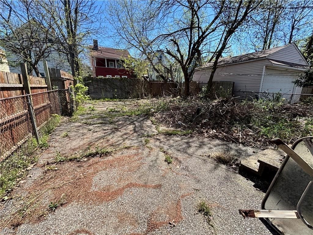 Photo of 2897 E 117th Street, Cleveland, OH 44120 (MLS # 5197364)