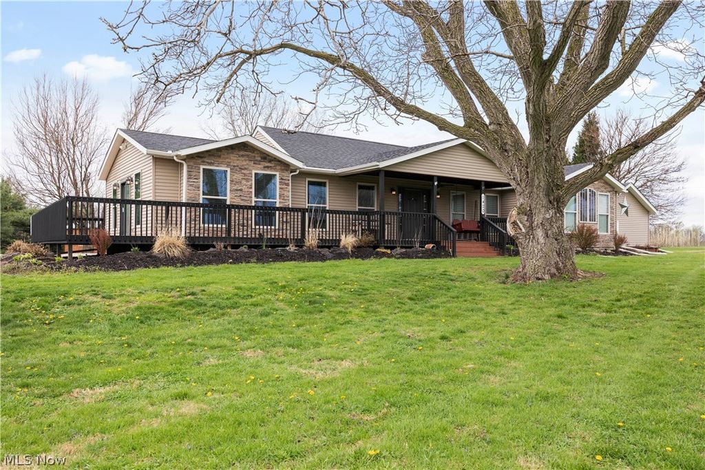 Photo of 1420 State Route 61 E, Norwalk, OH 44857 (MLS # 5201277)