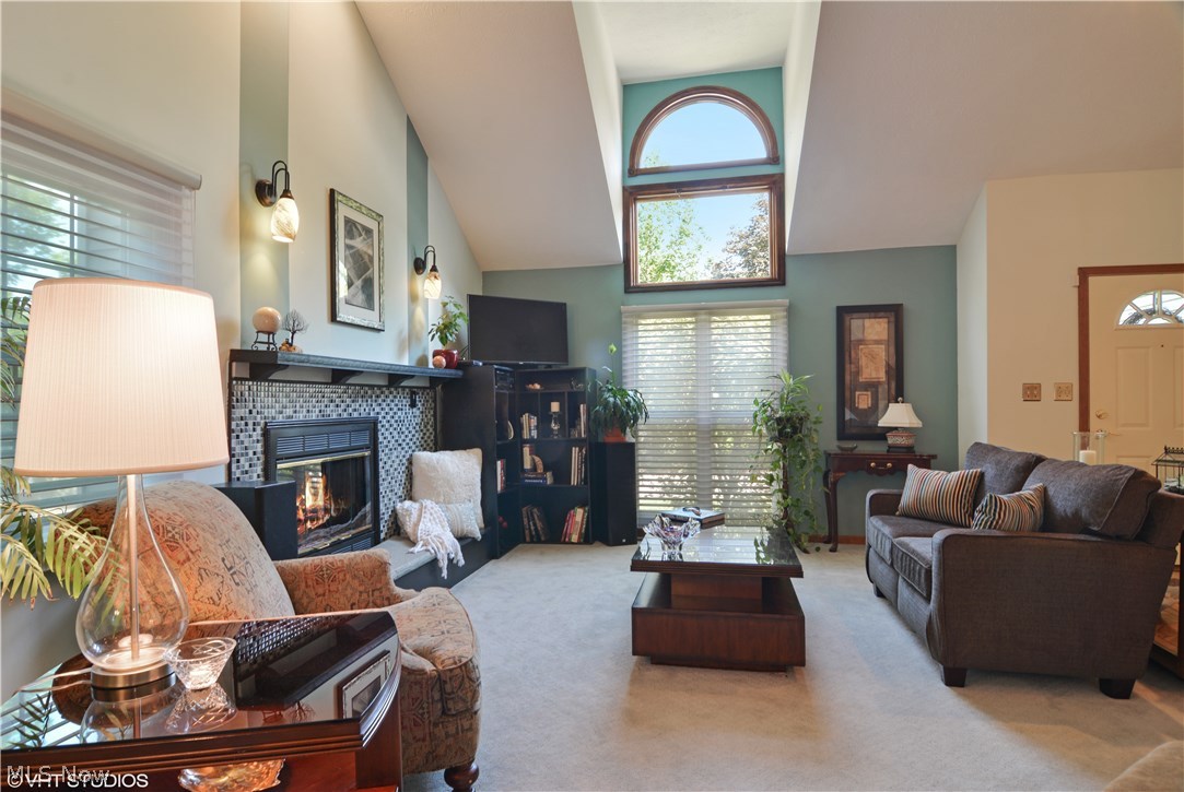 Jerry Hammerschmidt Clstr Hms - Residential