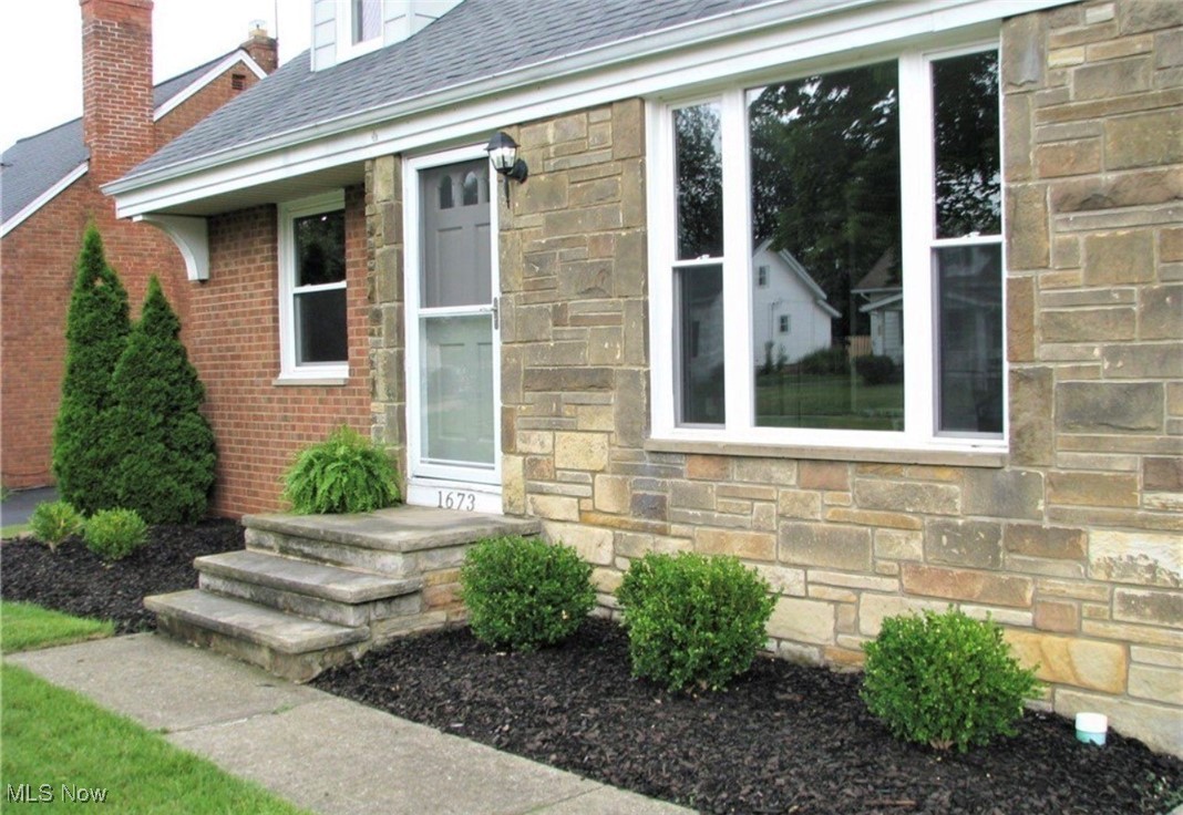 Broadfield Sub/W H Tellings - Residential