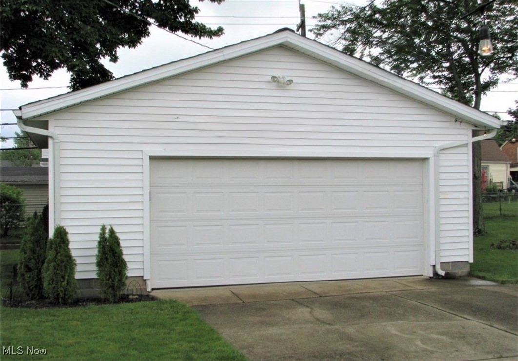 Broadfield Sub/W H Tellings - Residential