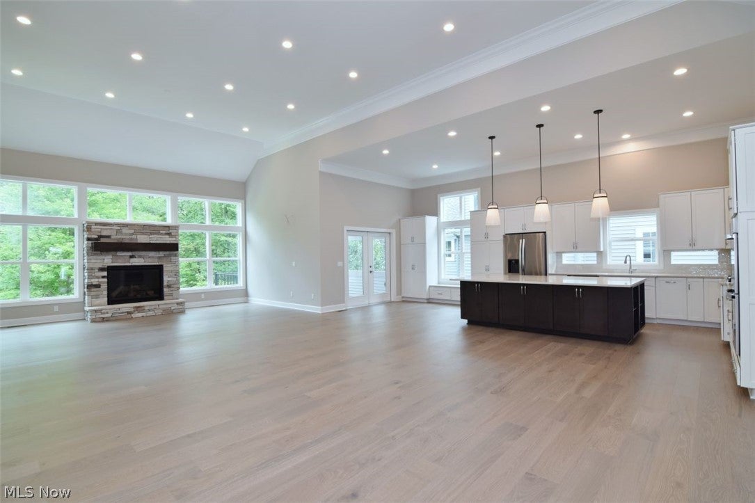 7994 Canyon Ridge