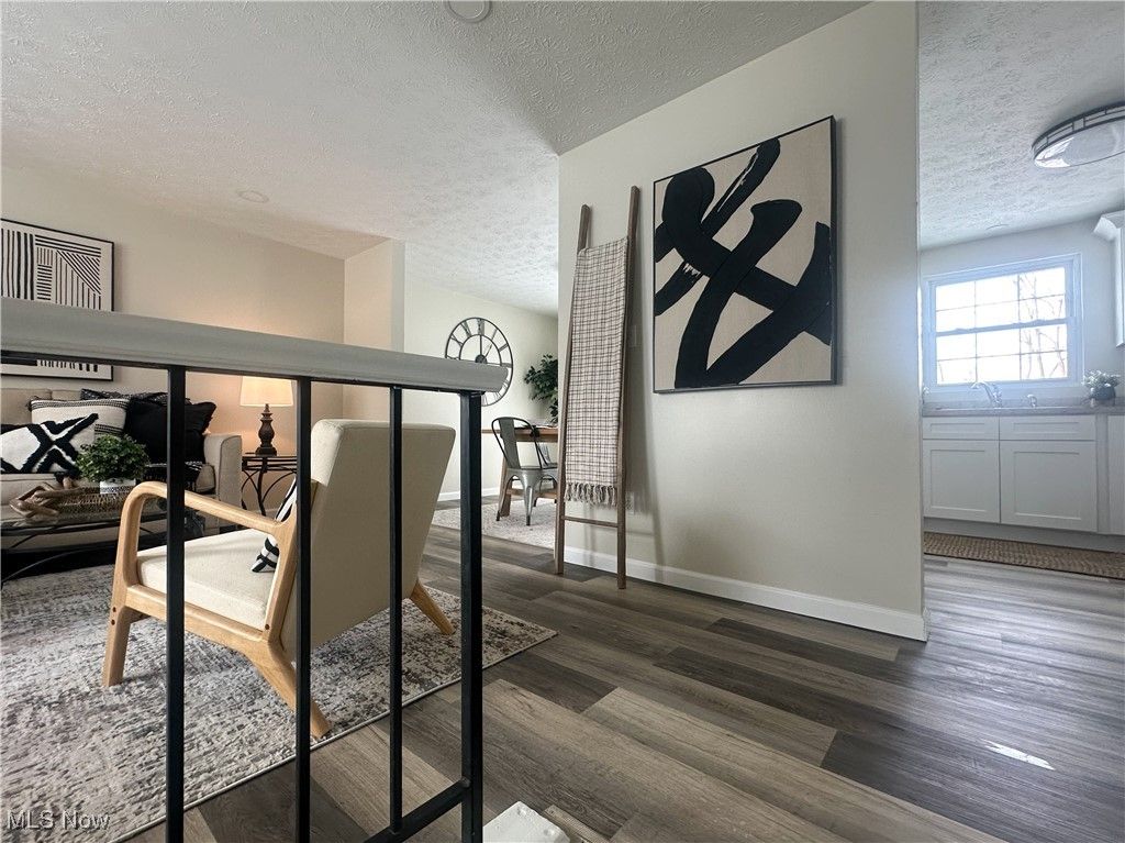 Photo of 814 Florida Avenue, McDonald, OH 44437 (MLS # 5183838)