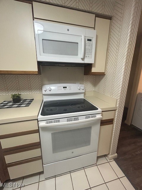 Verandas/Village Condo - Residential