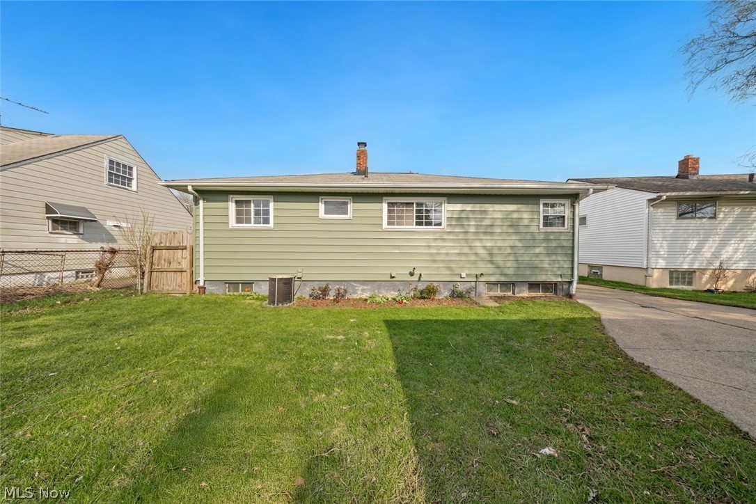 Carl Milstein 02 - Residential