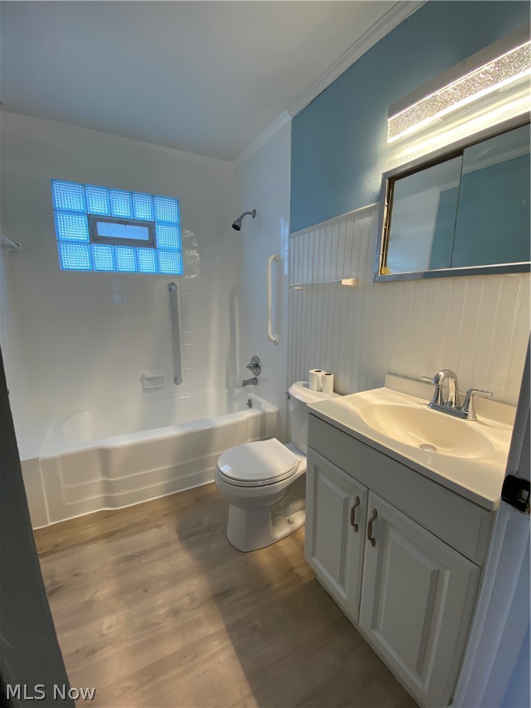 Realty Trust Company's Lk - Residential Income