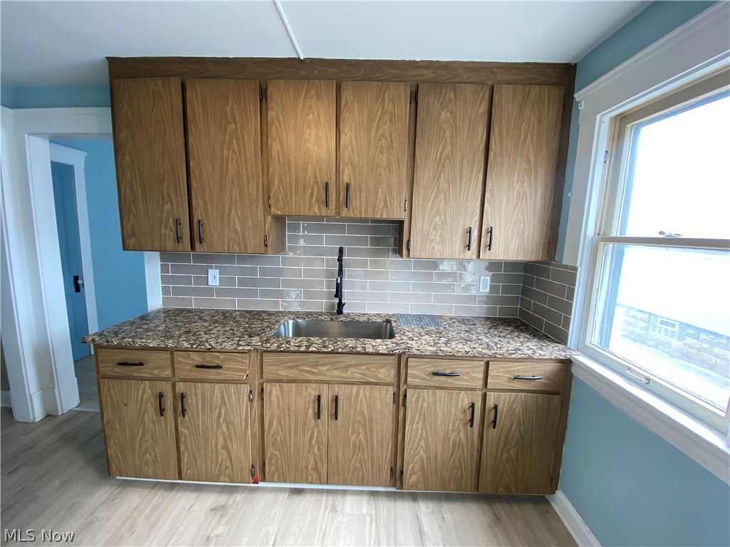 Realty Trust Company's Lk - Residential Income