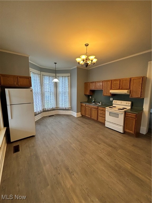 Taylors - Residential Lease