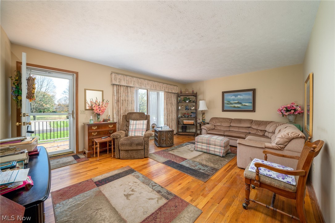 Meadow Grove - Residential