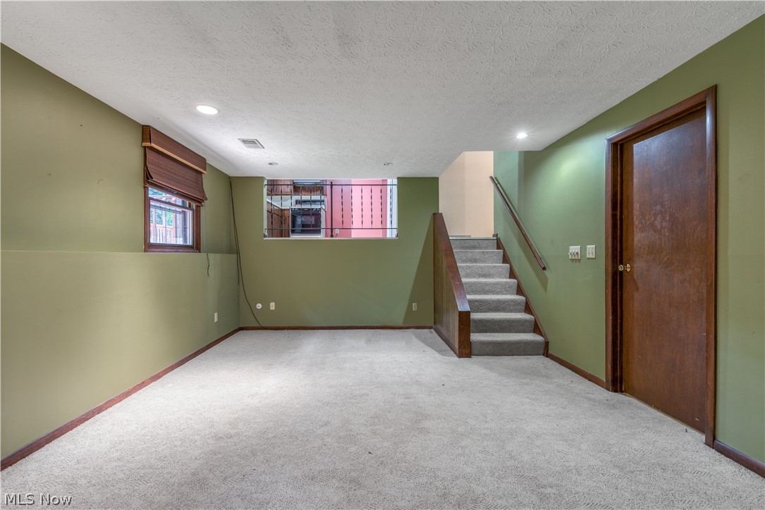 Mayflower - Residential Lease