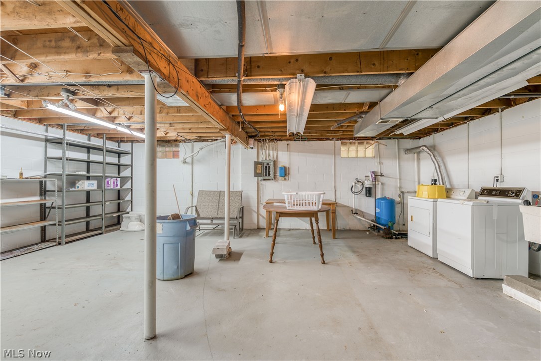 Mayflower - Residential Lease