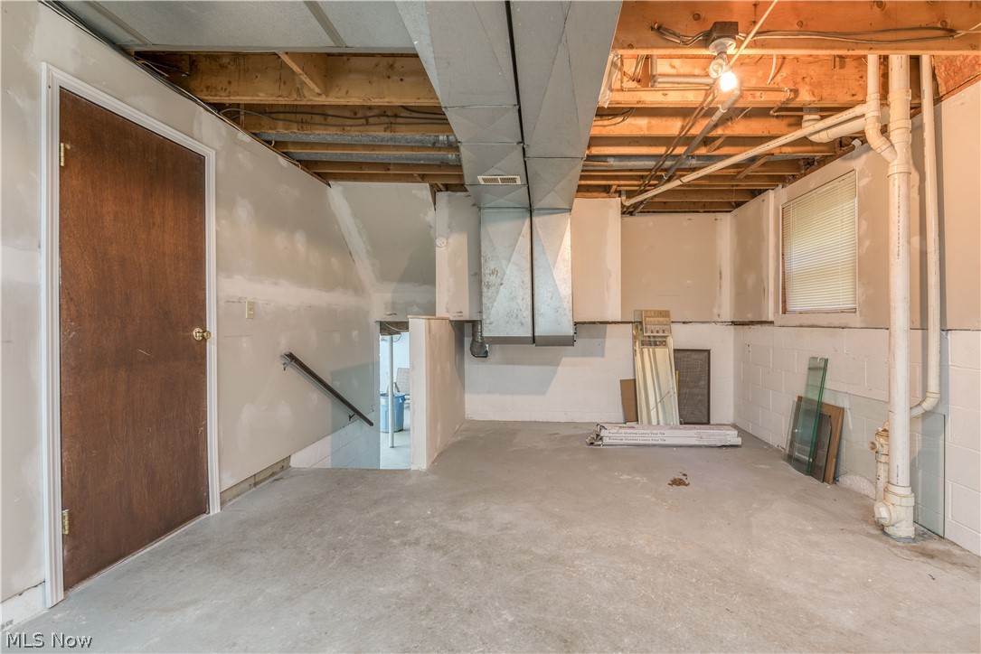 Mayflower - Residential Lease